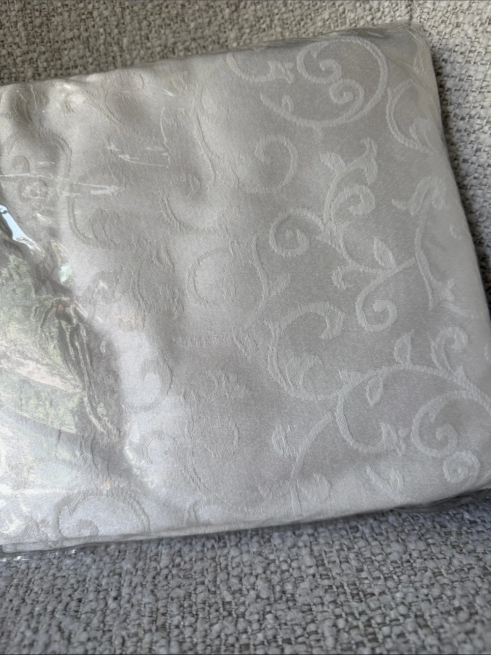 Lenox Opal Innocence Tablecloth 70 inch White